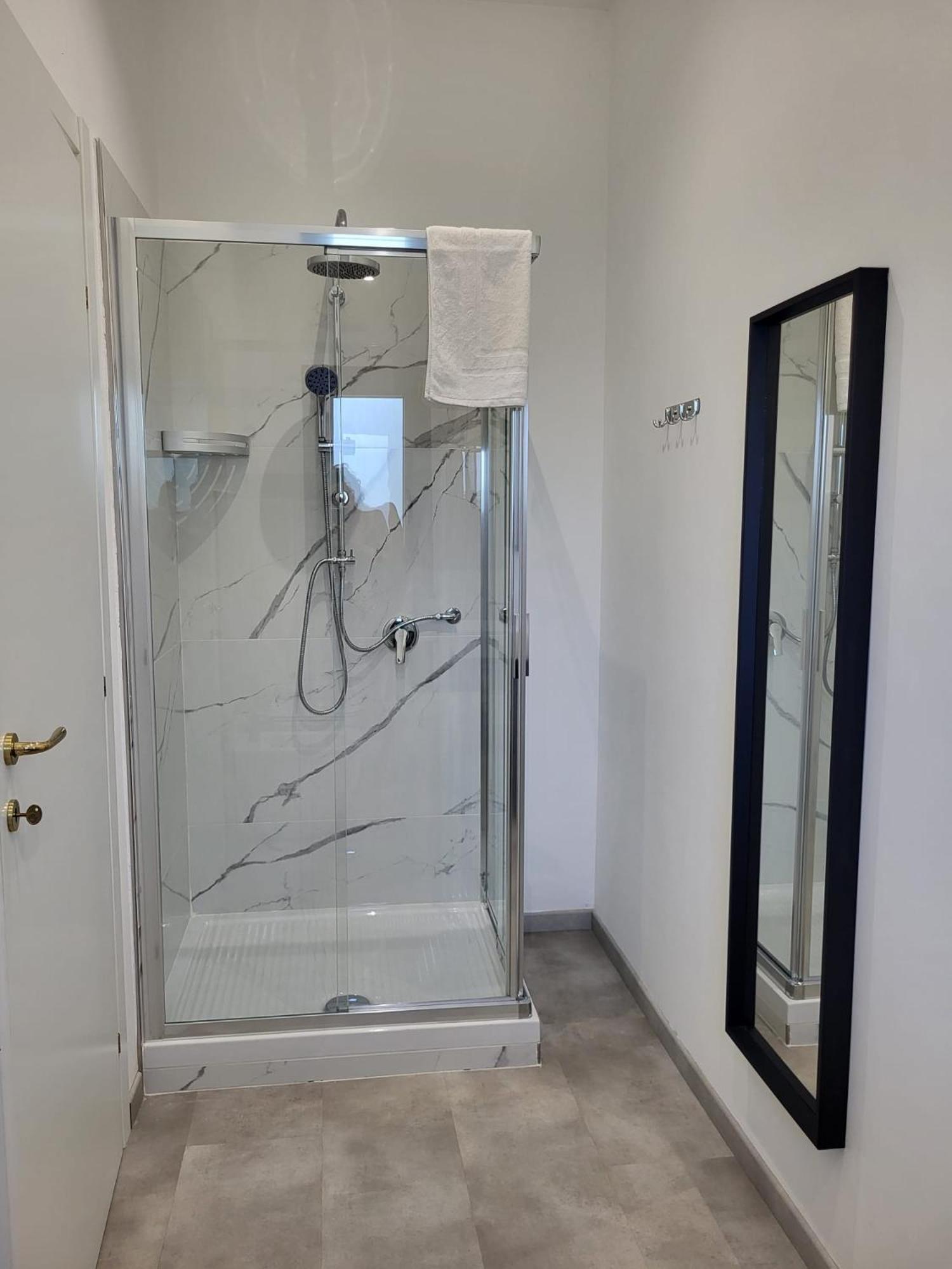 מלון צ'פראנו Casa Mala' מראה חיצוני תמונה